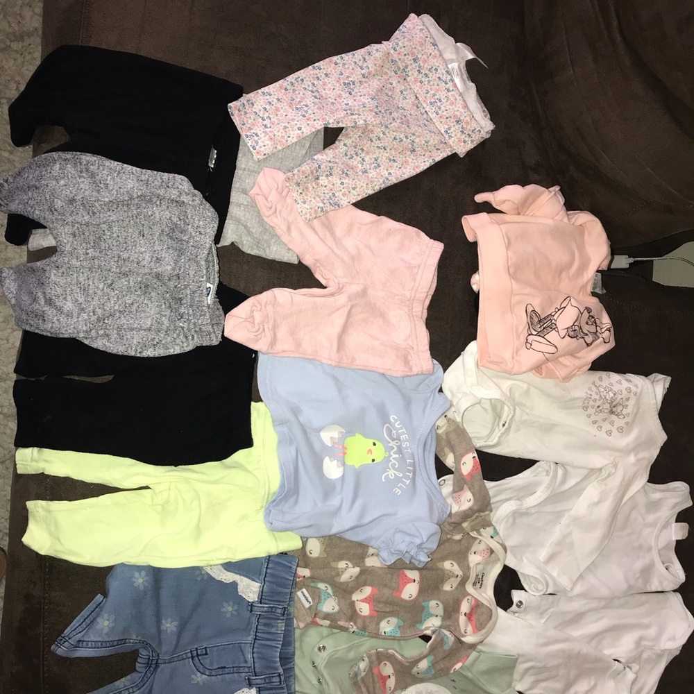 Baby girl clothes 0-3 months
